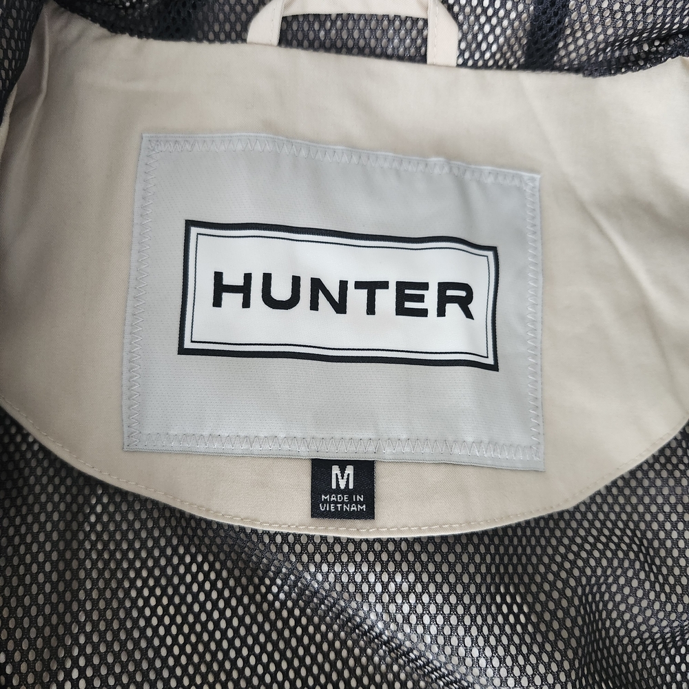 Hunter Women's Rain Jacket Tan Color - Picture 8 of 8